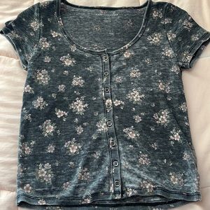 Gray and Pink Floral American Eagle Shirt